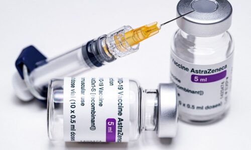 Bộ Y tế thông tin về vaccine COVID-19 của AstraZeneca có thể gây máu đông