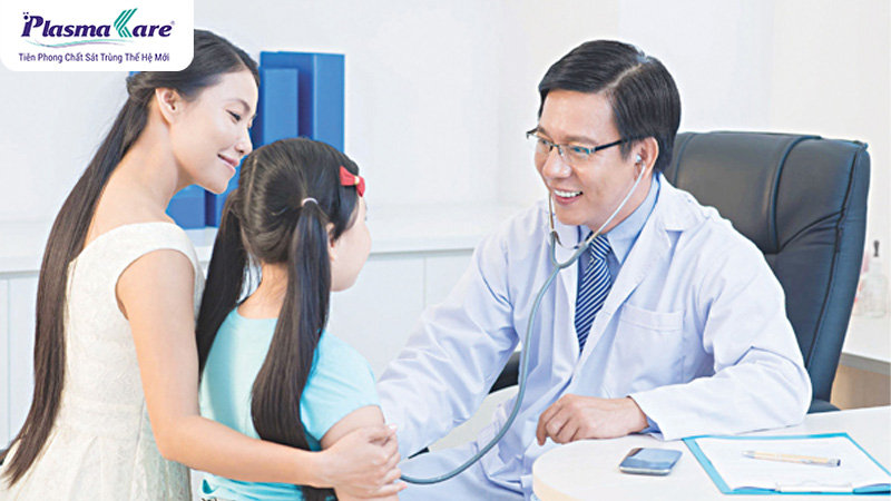 Bé chảy nước mũi xanh đặc: nguyên nhân và cách điều trị