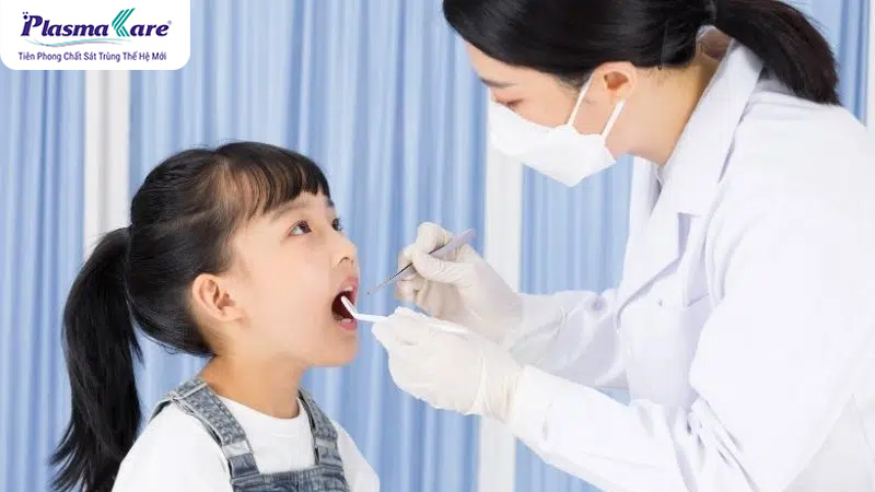 Bé thường xuyên bị nhiệt miệng là thiếu vitamin gì? Cách xử lý nhanh hết