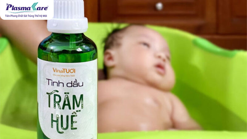 Cách dùng và công dụng dầu tràm trị nghẹt mũi cho trẻ sơ sinh