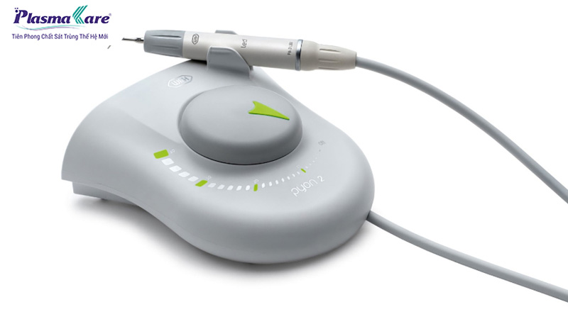 Review chi tiết về các dụng cụ lấy cao răng tại nhà